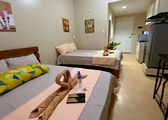 Appart hôtel Proper Across Sm With Two Beds 4*
